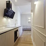 Marcora 6v Luxury Living In Brera - 15min Walk To Duomo Appartamento *