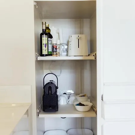 Marcora 6v Luxury Living In Brera - 15min Walk To Duomo Milaan